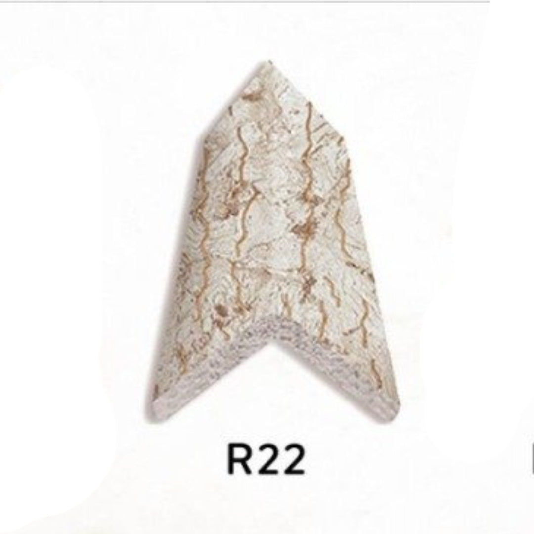 R22 decorative corner