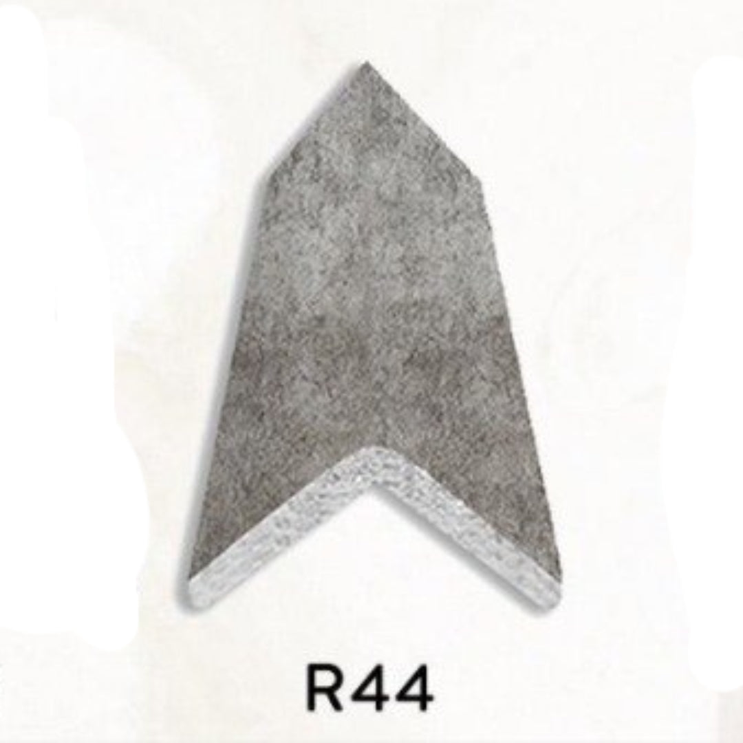R44 decorative corner