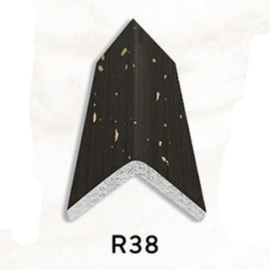 R38 decorative corner